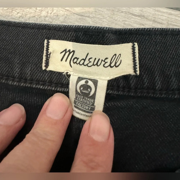 Madewell Charcoal Distressed Cropped Jeans - Picture 11 of 11
